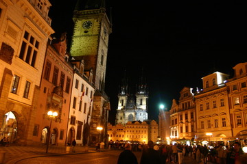 Fototapeta na wymiar Praga nocą