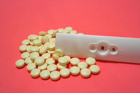 Pregnancy Test Kit: Folic Acid