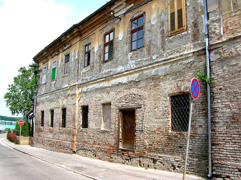 old bricket house