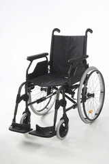 Fototapeta na wymiar wózek inwalidzki