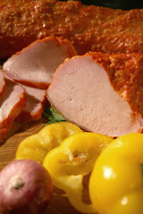 gentle ham with yellow pepper and onion