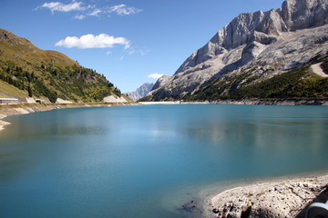 Fototapeta premium lago die fedaia