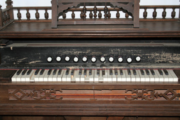 antique organ closeup