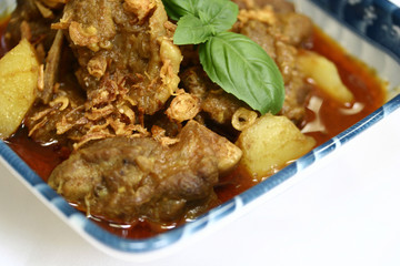 traditional lamb curry