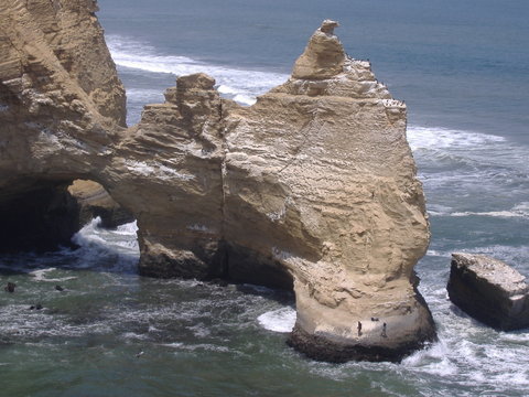 paracas rock formation