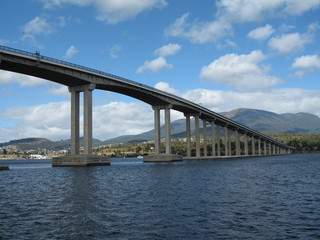 tasman bridge
