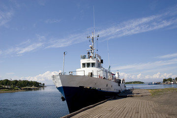 Naklejka premium motor ship