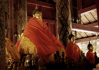 thailand, lampang: wat phra that lampang luang temple