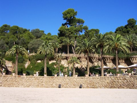 parc g&uuml;ell barcelona