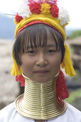 langhalsfrau in nordthailand