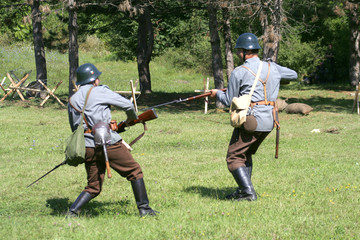 fight between two soldiers ii