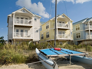 shoreline homes