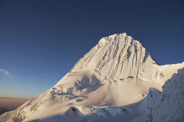 Fototapete Alpamayo schöner Gipfel Alpamayo