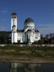 Fototapeta na wymiar prawosławna katedra z Sighisoara