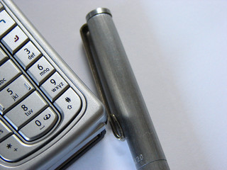 handy und stift 2