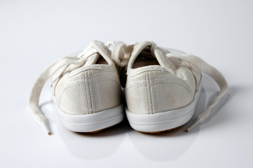 baby  shoes (back view)