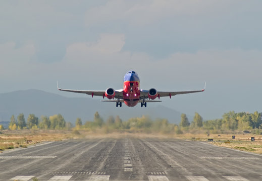 Boeing 737 Takeoff