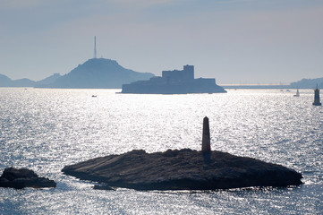 les iles de marseille
