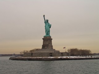 statue of liberty 15