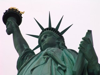 statue of liberty 3