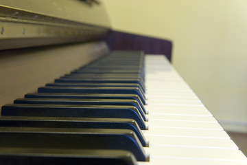 piano keyboard