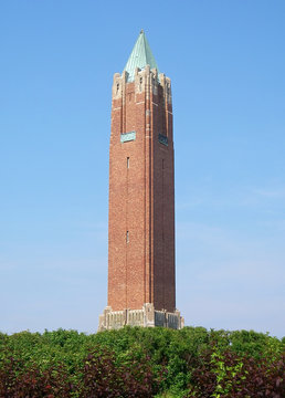 Jones Beach Structure