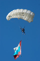 skydiver