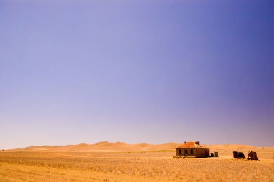 house of midnight oil