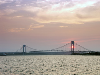 Fototapeta na wymiar the verrazano narrows bridge