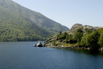 Fototapeta premium boat in fjord