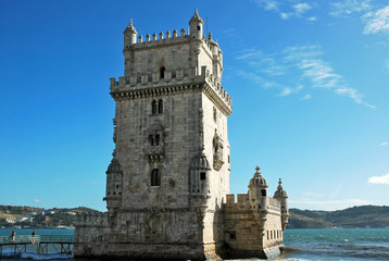 Obraz premium portugal, lisbon: belem tower