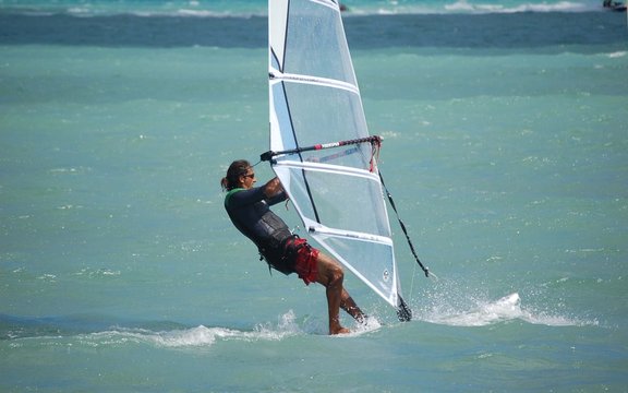 windsail surfer 1