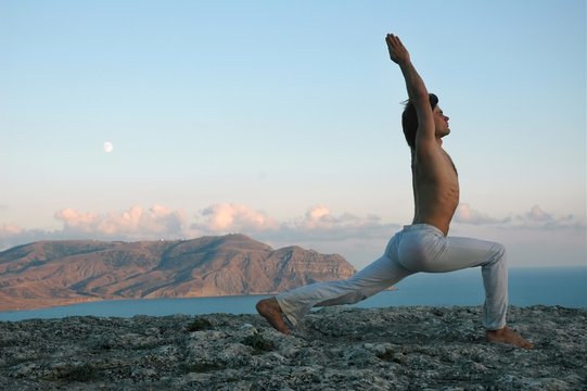 hatha-yoga: virabhadrasana