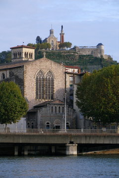 vienne en is&egrave;re