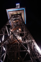 berlin- funkturm bei nacht