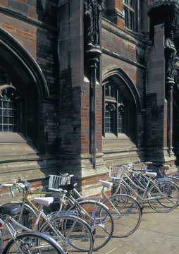 bicycles cambridge university © david hughes