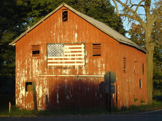 patriotic barn in ohio