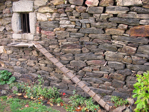 maison loz&eacute;rienne