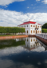 marli palace in peterhof-2