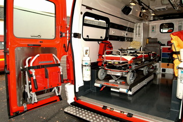 ambulance © Dominique VERNIER