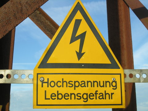 hochspannung lebensgefahr