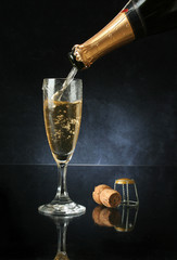 pouring a champagne flute