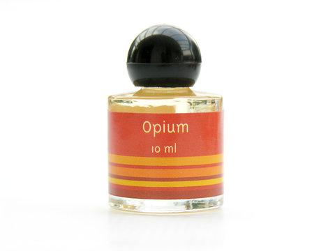 flacon de parfum opium