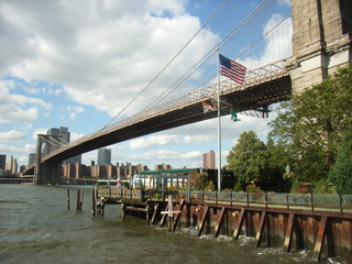 brooklyn bridge