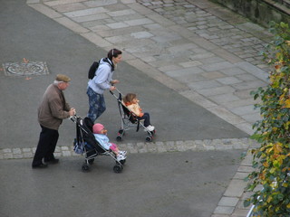 &agrave; vos marques...