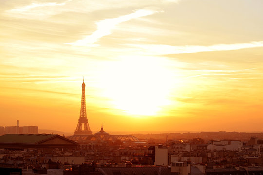 paris neighborhood at sunset