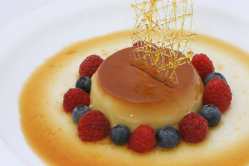 creme caramel 0 close