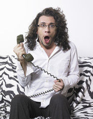 homme et téléphone