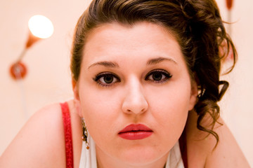 glamourous portrait of a beautiful young woman
