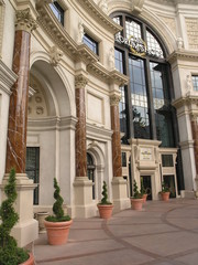 caesers palace forum shops - side view © aberenyi